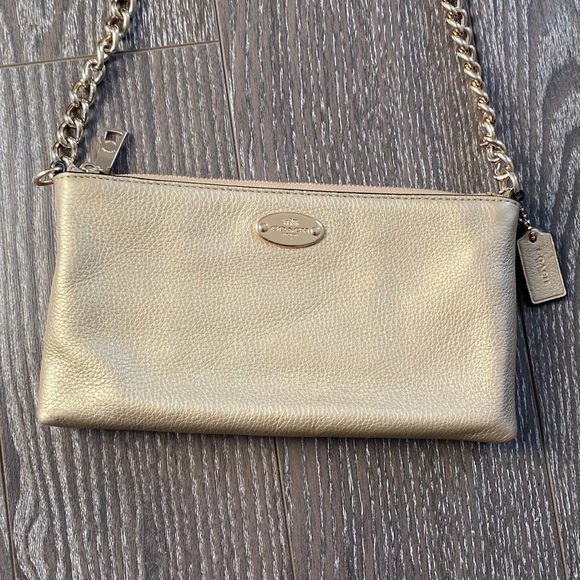 Coach crossbody gold mini leather bag - Picture 2 of 5